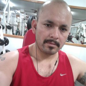 Meet your Posher, Rigoberto